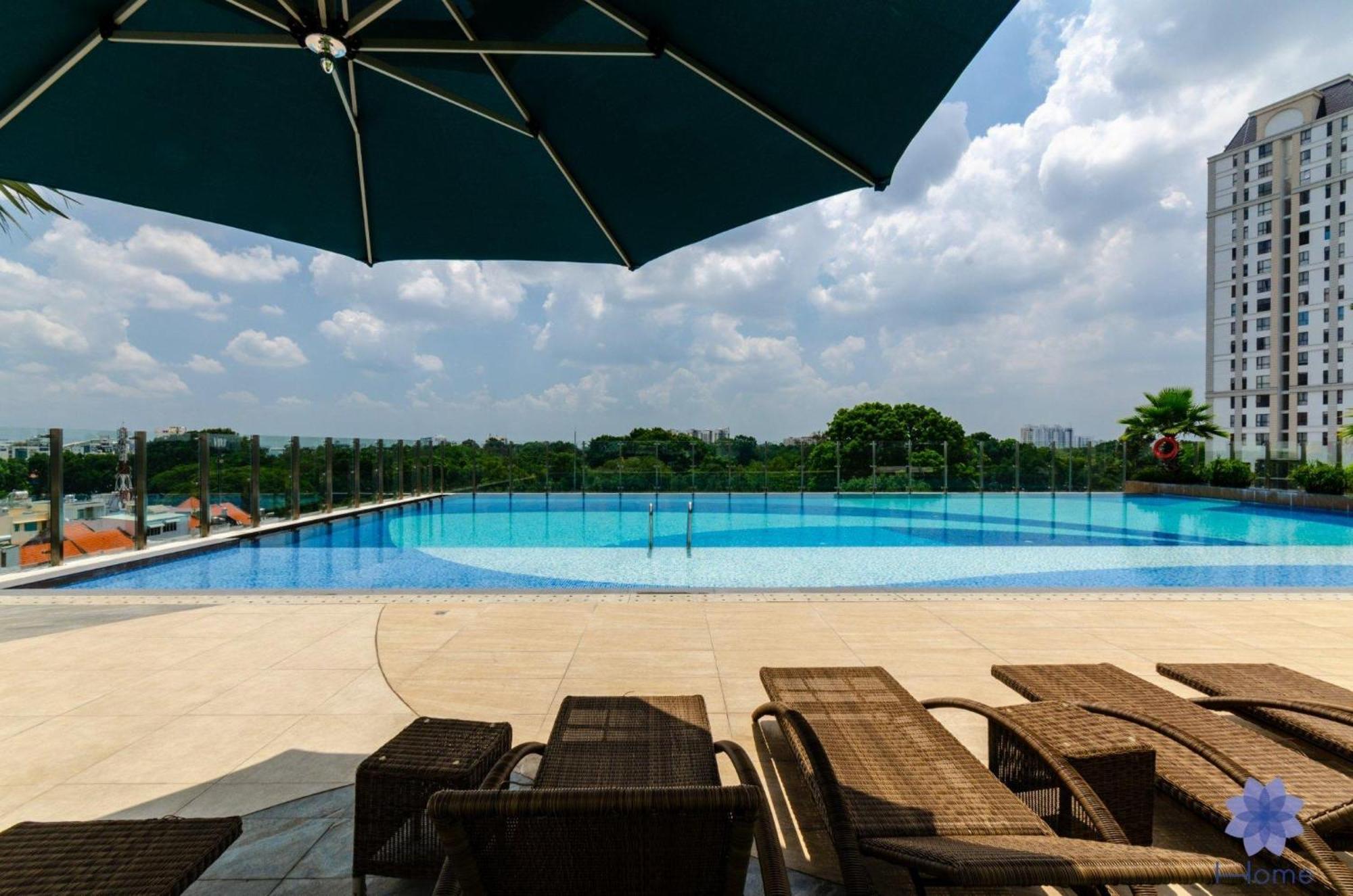 Home, Cosy&Luxury Apartment - 5Mins To Airport, Free Pool&Gym, Airport Pick Up Service 胡志明市 外观 照片